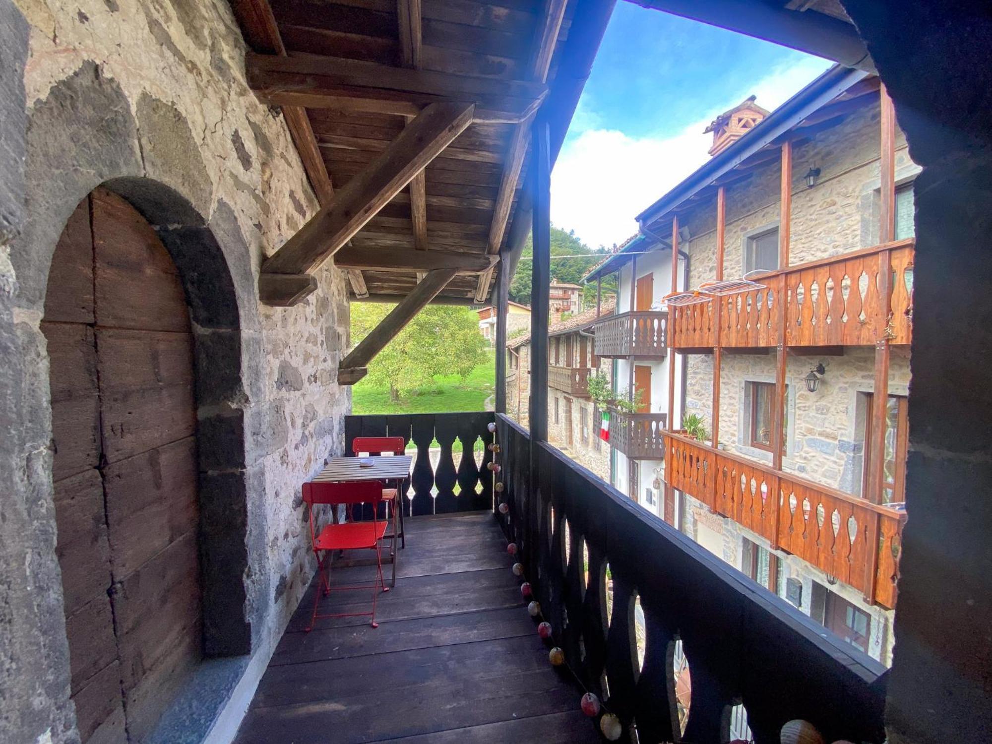 Casa Vacanze Di Arlecchino San Giovanni Bianco Dış mekan fotoğraf
